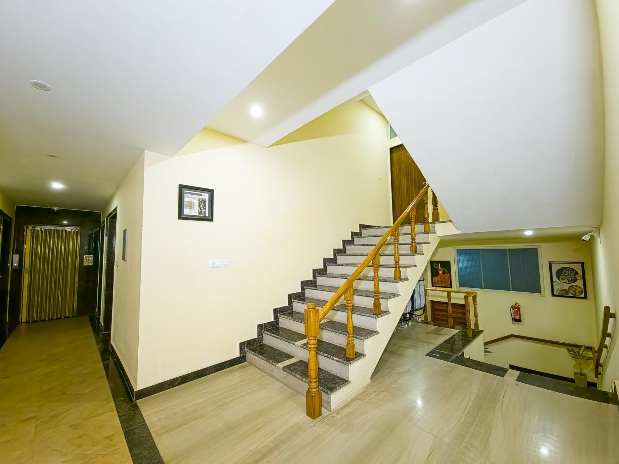 Amritara Ramila Kutir Hotel Ayodhya Eksteriør billede